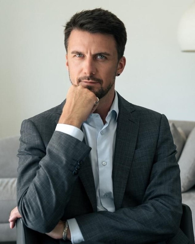 Дмитрий Регеша